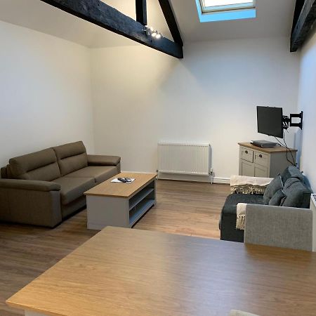 Апартаменты Flat 5, 124 High Street Ньюмаркет Экстерьер фото