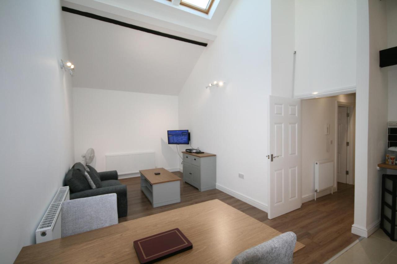 Апартаменты Flat 5, 124 High Street Ньюмаркет Экстерьер фото