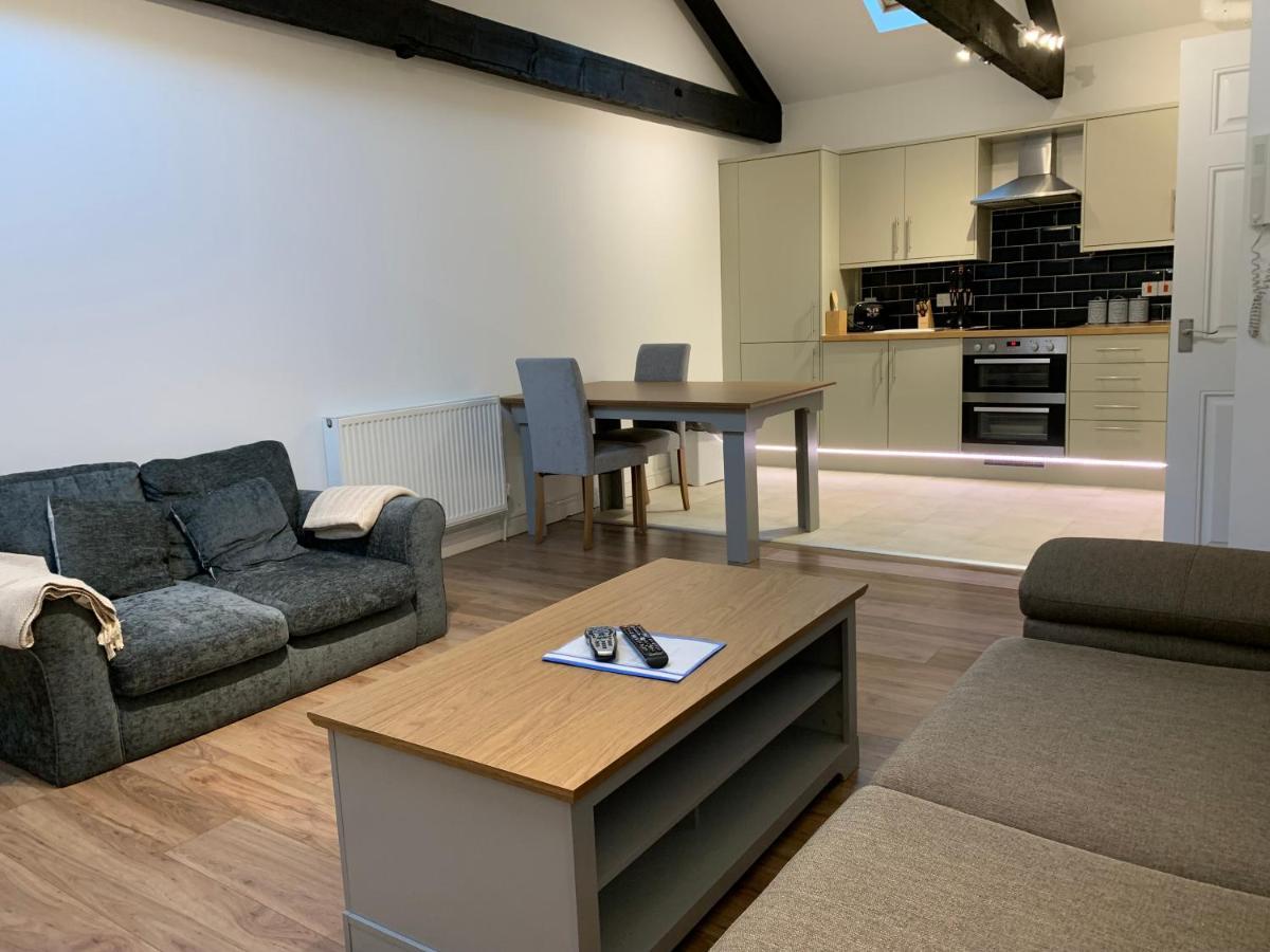 Апартаменты Flat 5, 124 High Street Ньюмаркет Экстерьер фото